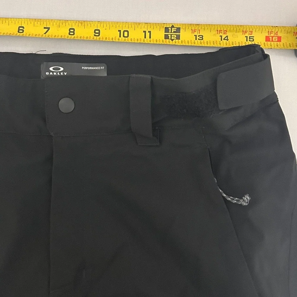 Oakley Axis Snow Pants Mens Small Black‎ Insulated Snowboard Ski Performance
